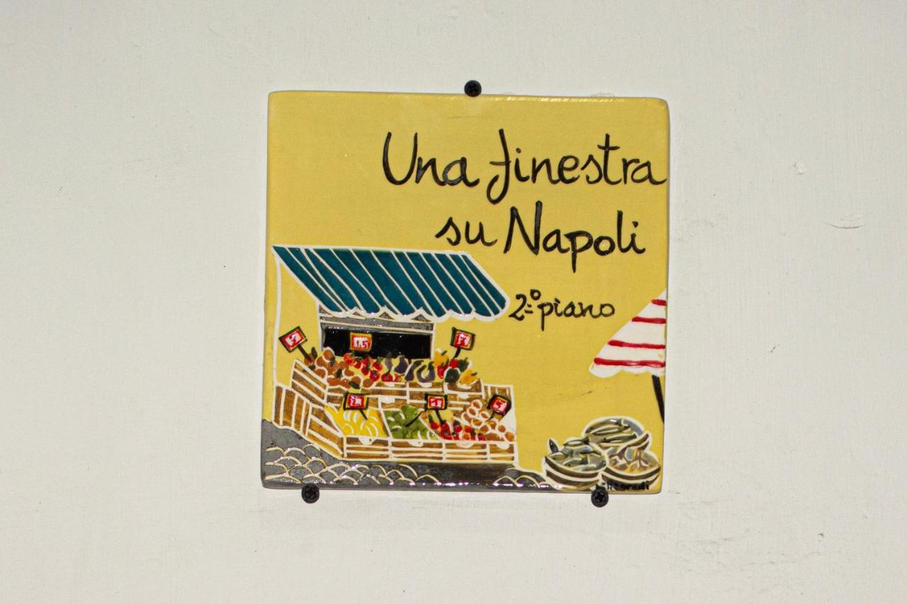 Una Finestra Su Napoli Buitenkant foto